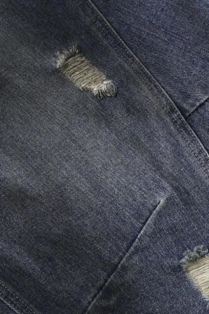 Distressed Baggy Jeans