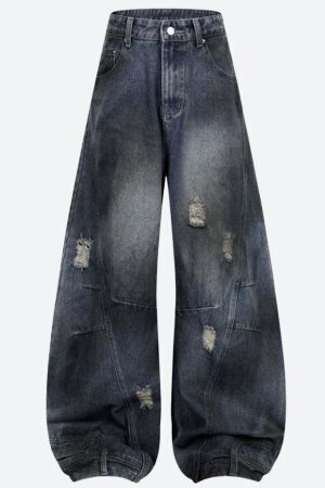 Distressed Baggy Jeans