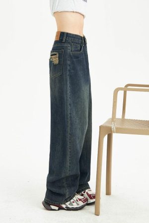 Distressed Pockets Wide Leg Baggy Jeans