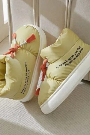 Drawstring Puffer Slippers