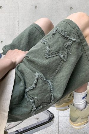 Drawstring Star Embroidered Shorts