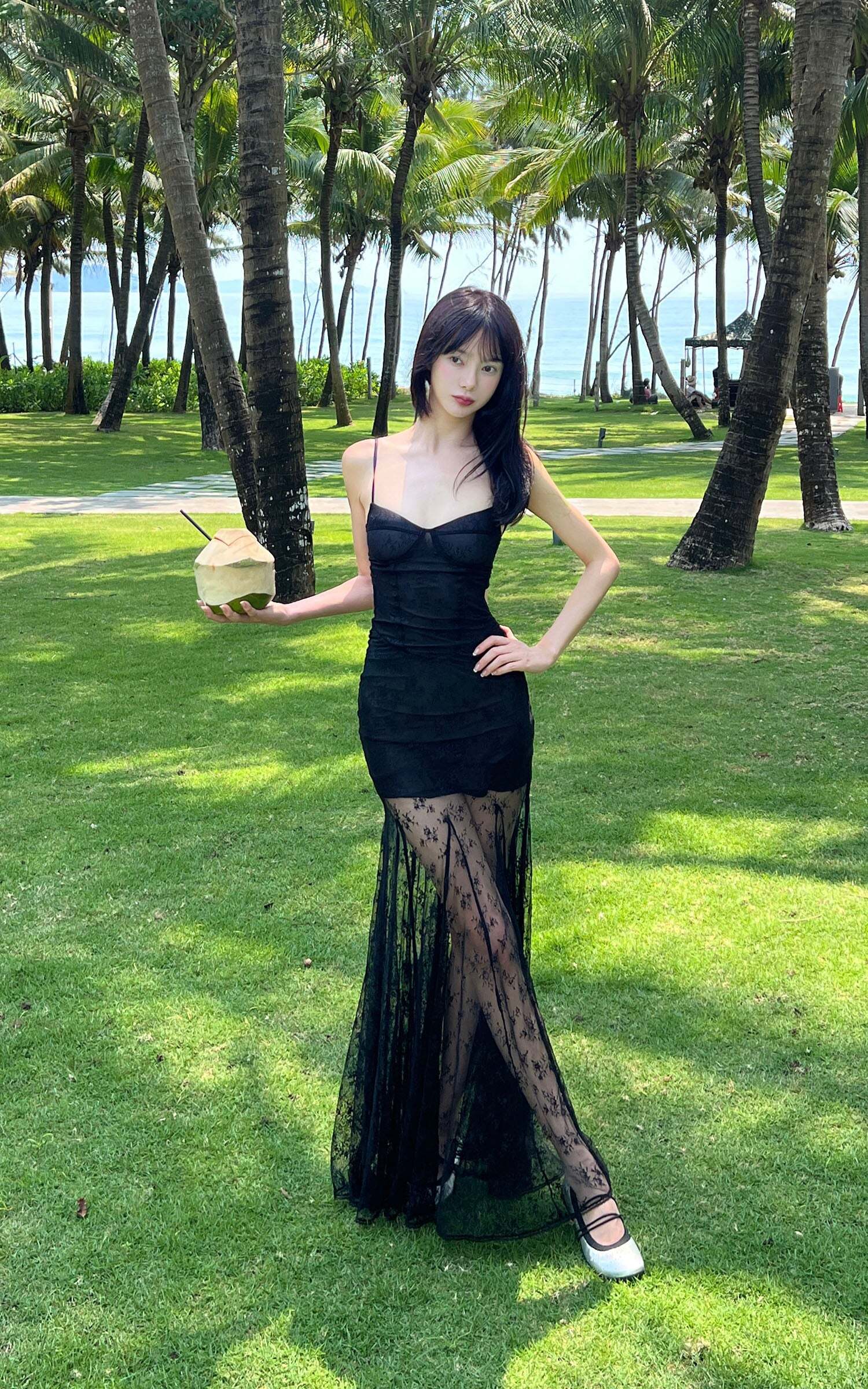 DreamyNerd Black Lace Fishtail Slip Dress DreamyNerd Black Lace Fishtail Slip Dress