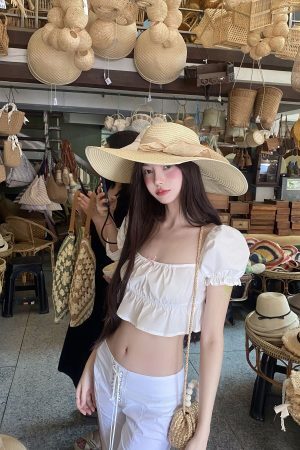 DreamyNerd Bow Detail Puff Sleeve Crop Top