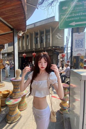 DreamyNerd Bow Detail Puff Sleeve Crop Top