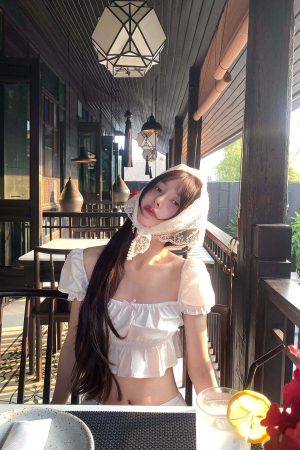 DreamyNerd Bow Detail Puff Sleeve Crop Top