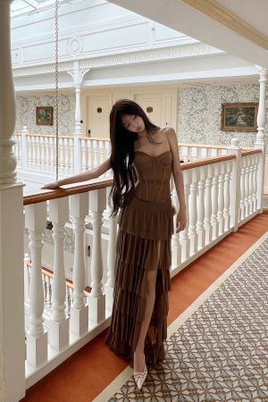 DreamyNerd Corset & Ruffle Skirt Set