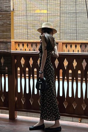 DreamyNerd Flutter Sleeve Floral Lace Midi Dress