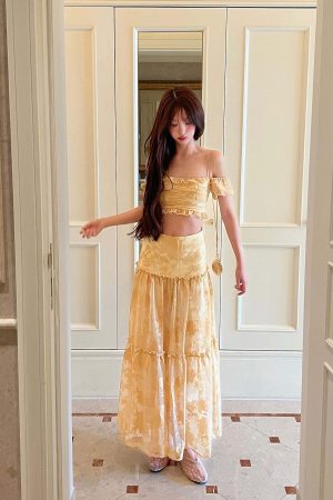 DreamyNerd Off-Shoulder Top & Tiered Skirt Set