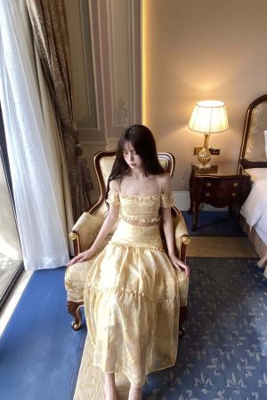 DreamyNerd Off-Shoulder Top & Tiered Skirt Set