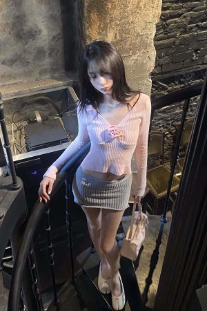 DreamyNerd Rosebud Knit Ribbed Top