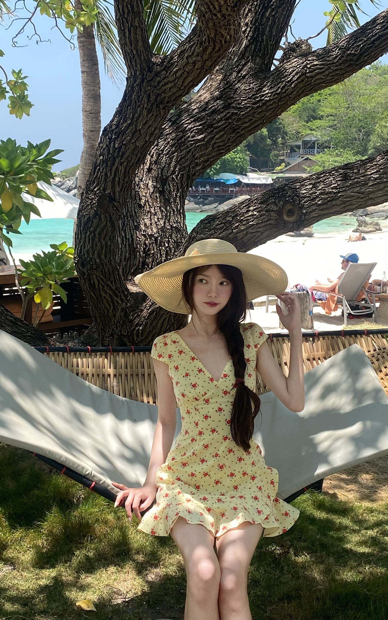 DreamyNerd Ruffle Hem Floral Mini Dress DreamyNerd Ruffle Hem Floral Mini Dress