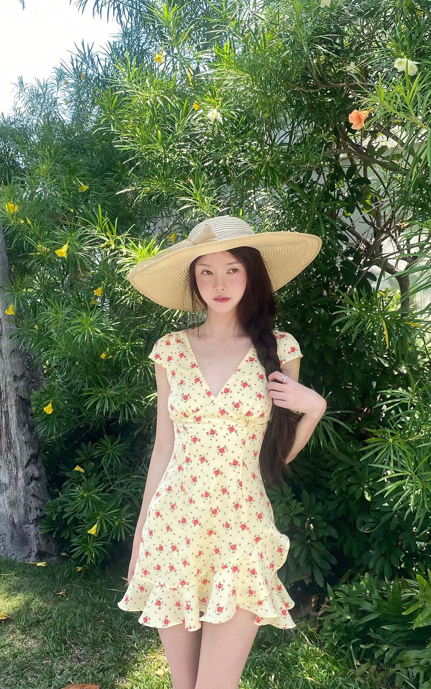 DreamyNerd Ruffle Hem Floral Mini Dress DreamyNerd Ruffle Hem Floral Mini Dress