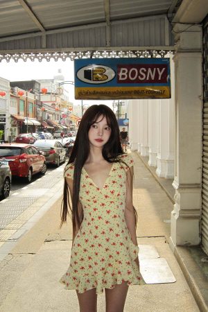 DreamyNerd Ruffle Hem Floral Mini Dress