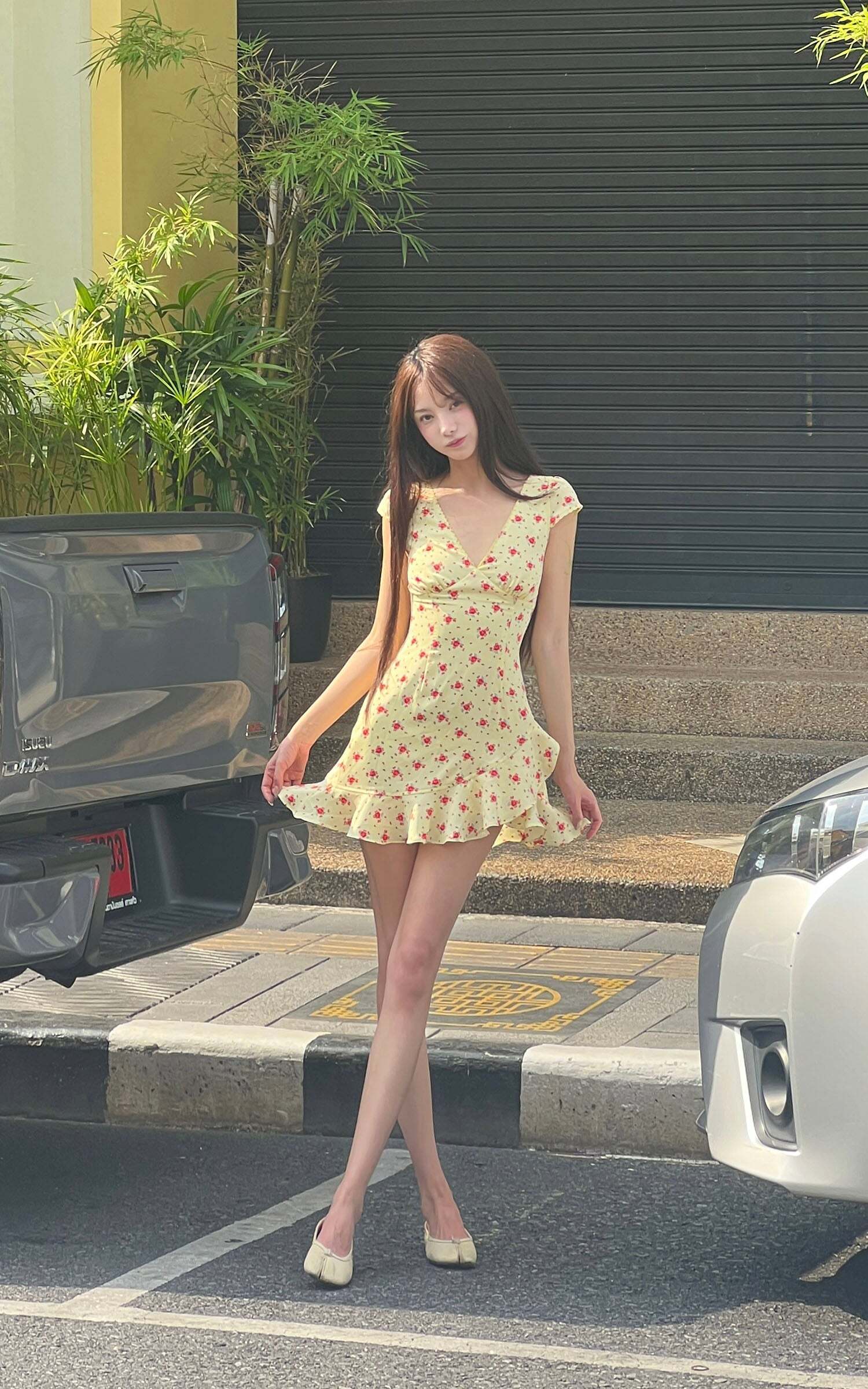 DreamyNerd Ruffle Hem Floral Mini Dress DreamyNerd Ruffle Hem Floral Mini Dress