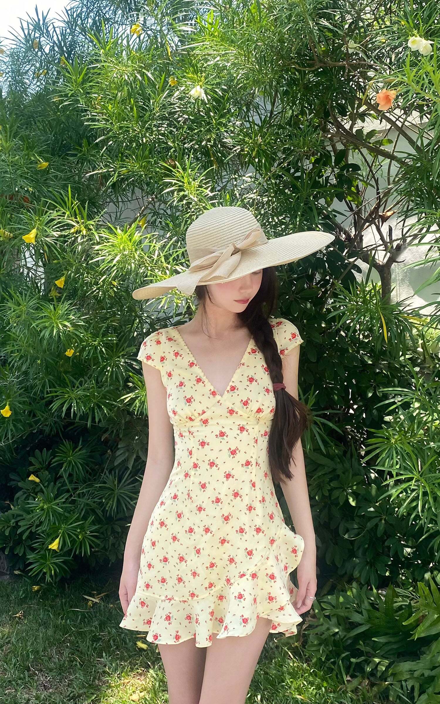 DreamyNerd Ruffle Hem Floral Mini Dress DreamyNerd Ruffle Hem Floral Mini Dress