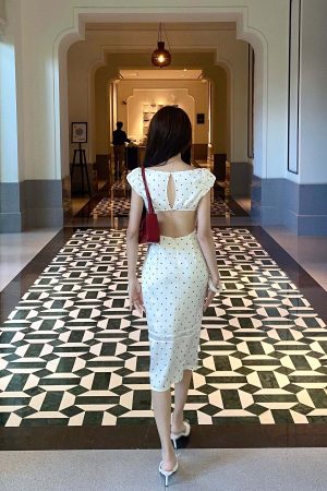 DreamyNerd Vintage Polka Dot Midi Dress with Open Back and Puff Sleeves