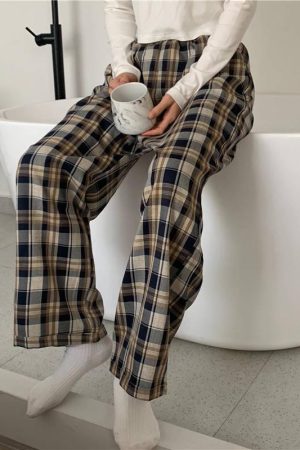 Elasticated Waist Checkered Sweatpants
