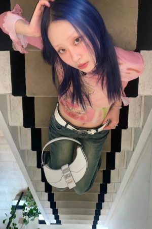 Floral Ruffled Cuffs Top