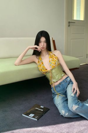 Floral Tie Front Halter Crop Top