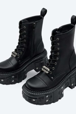 Grunge Ankle Boots