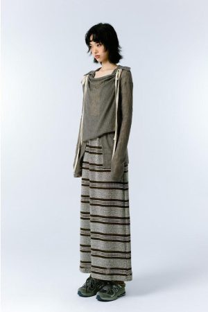 Grunge Asymmetric Long Sleeve Lace Top