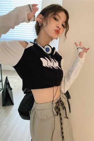 Grunge Cut-Out Crop Top