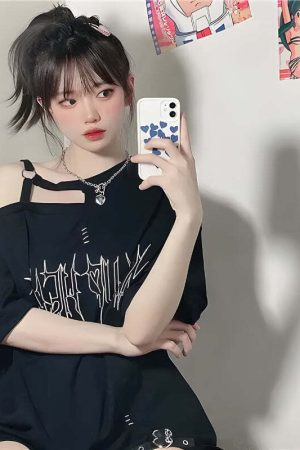 Grunge Make Up Heart Long Tee