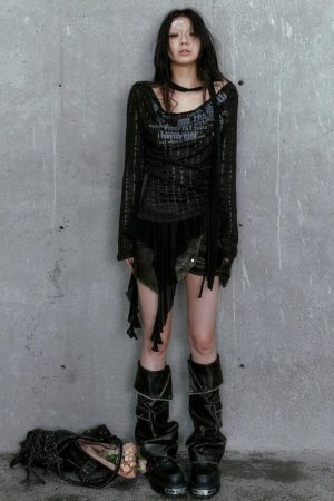 Grunge Neck Tie Ruffled Top