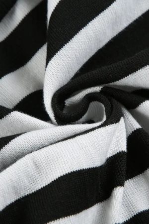 Grunge Striped Hooded Crop Top