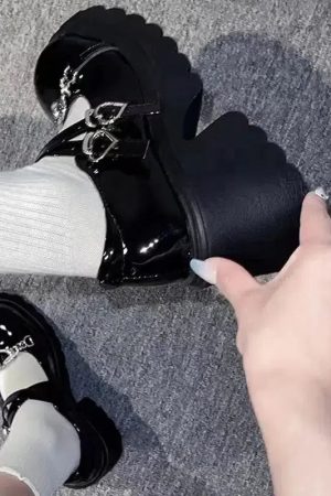Heart Accessory Chunky Platform Mary Jane Shoes