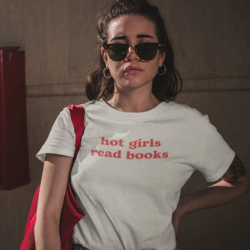 Hot Girls Read Books Tee Hot Girls Read Books Tee