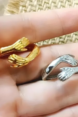 Hug Me Ring