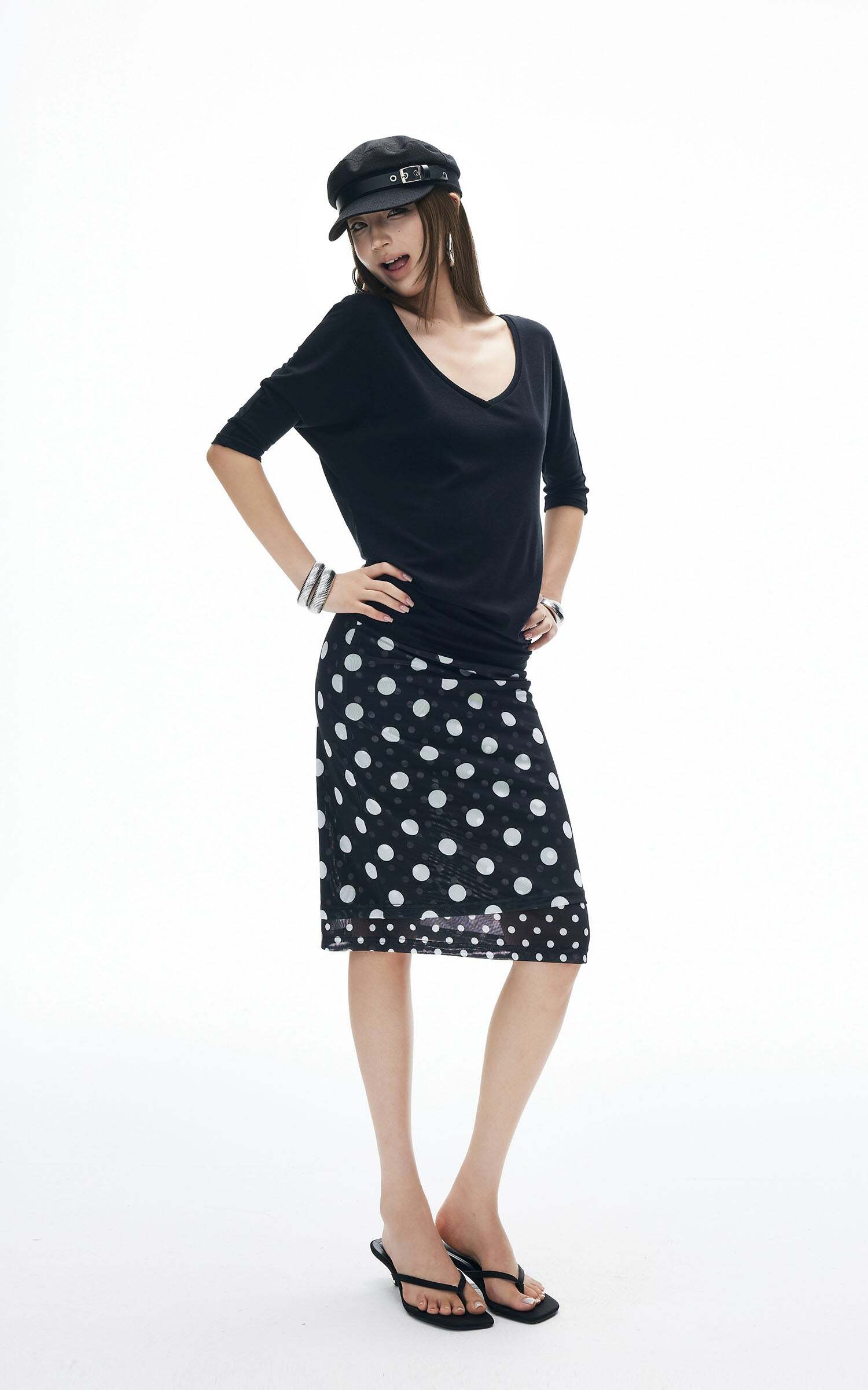 IAMXIAA Off-Shoulder Layered Effect Tee Short Sleeve Casual Loose Fit Top IAMXIAA Off-Shoulder Layered Effect Tee Short Sleeve Casual Loose Fit Top