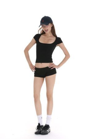 IAMXIAA Square Neck Fitted Short Sleeve T-Shirt