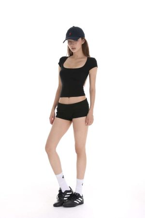 IAMXIAA Square Neck Fitted Short Sleeve T-Shirt