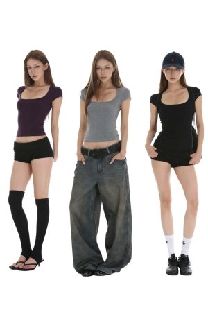 IAMXIAA Square Neck Fitted Short Sleeve T-Shirt