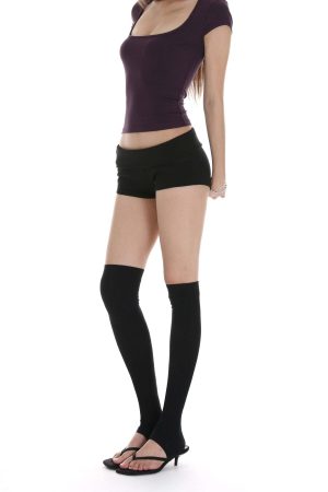 IAMXIAA Square Neck Fitted Short Sleeve T-Shirt