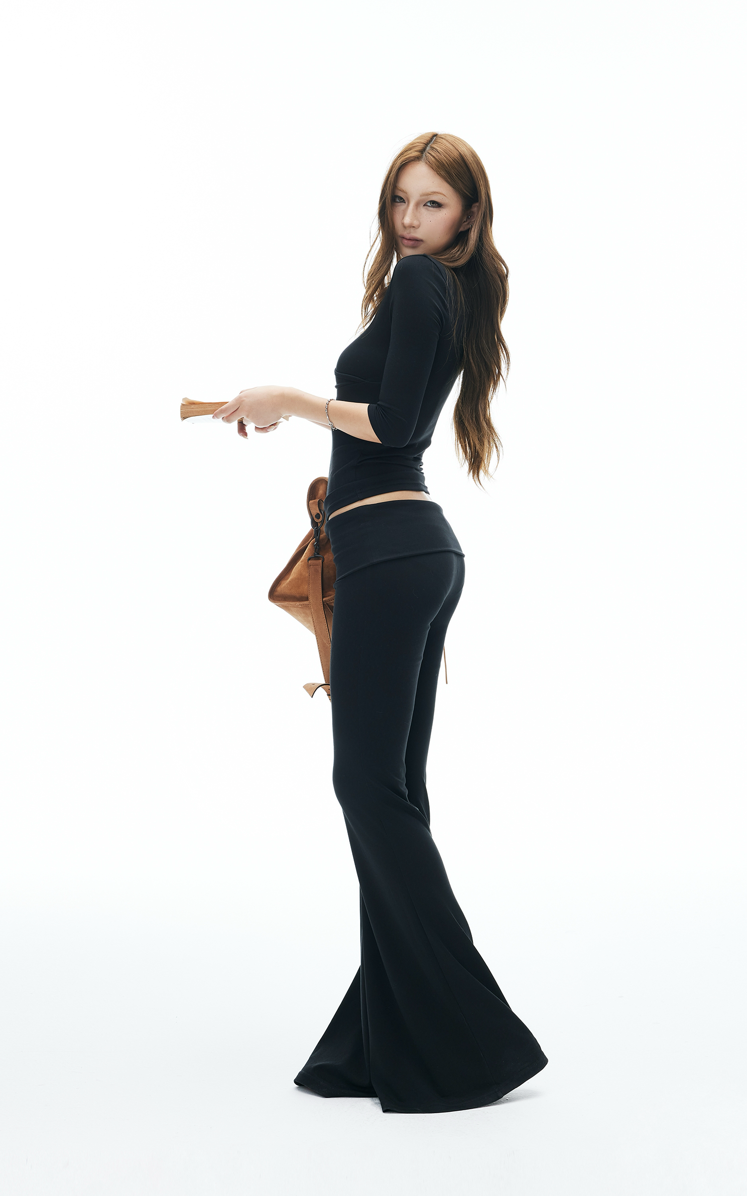 IAMXIAA V-Neck T-Shirt & Flared Pants Set IAMXIAA V-Neck T-Shirt & Flared Pants Set