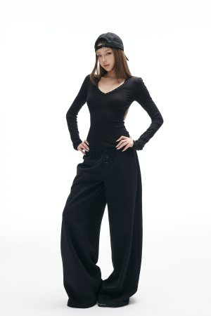 IAMXIAA Wide Leg Sweatpants with Button Detail and Relaxed Fit