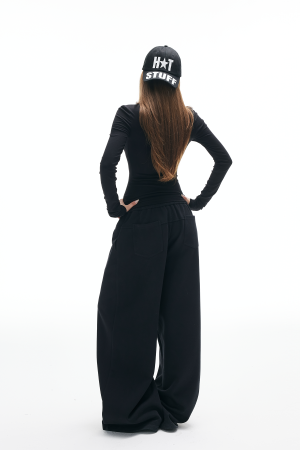 IAMXIAA Wide Leg Sweatpants with Button Detail and Relaxed Fit