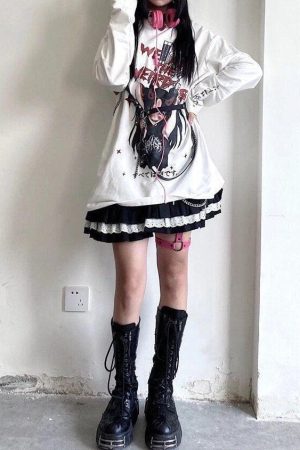 Lace Detailed Ruffle Mini Skirt