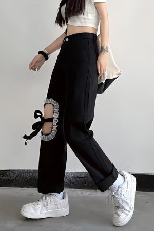 Lace Up Knee Washed Jeans