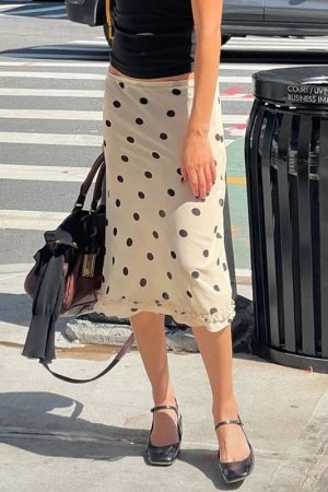 Old Money Polka Dot Midi Skirt