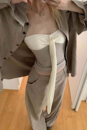 Rase le sol Asymmetric Bow Tube Top