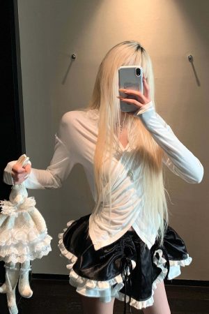 Rase le sol Black Layered Skirt with Ruffled Trim