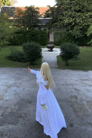 Rase le sol Bow-detail Strapless Long Sleeve Skirt Set