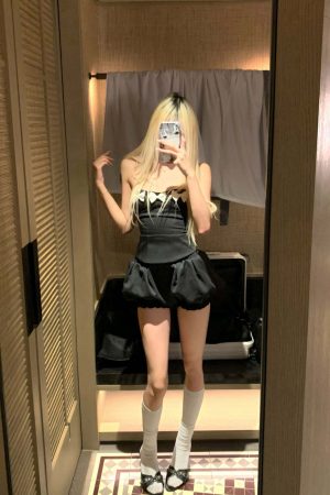 Rase le sol Bow Detail Strapless Top and Bubble Skirt Shorts Set