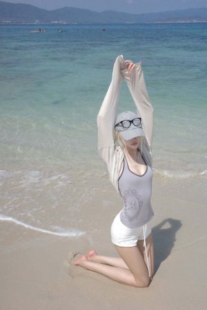 Rase Le Sol Contrast Frame Print Ribbed Fitted Top