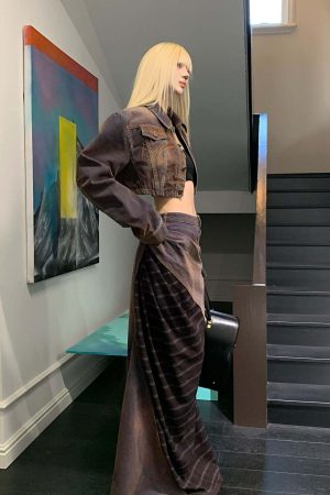 Rase le sol Cropped Denim Jacket and Paneled Skirt Set