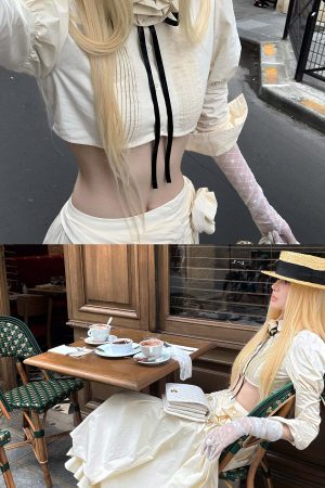 Rase le sol Cropped Puff-Sleeve Shirt with Pleated Front and Rosette Tie